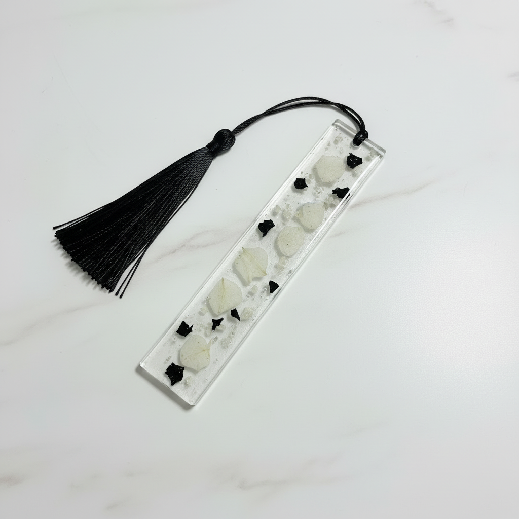 Handmade Resin Floral Bookmark with Gold Flakes & Tassel – Elegant Islamic Gift