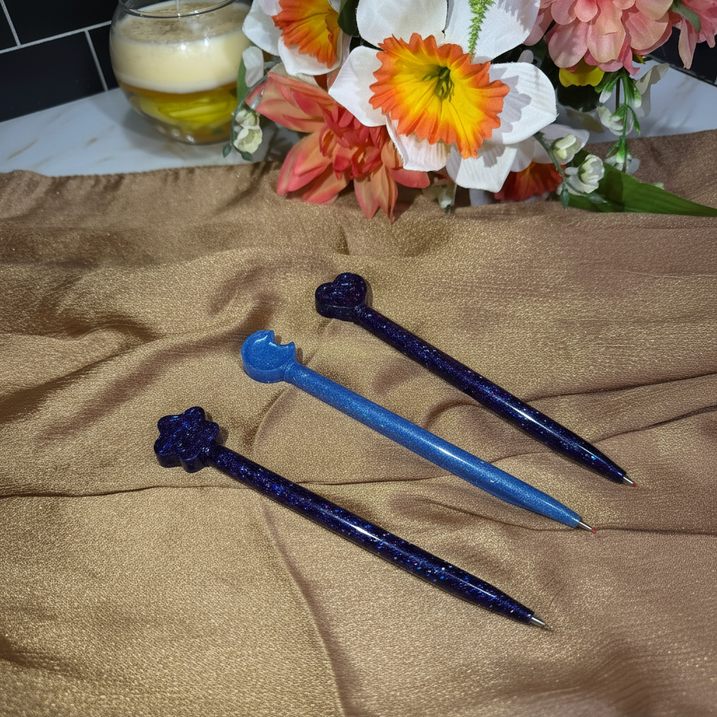 Handmade Resin Pen – Glitter Celestial Ballpoint, Stationery Gift for Her, Unique Desk Accessory