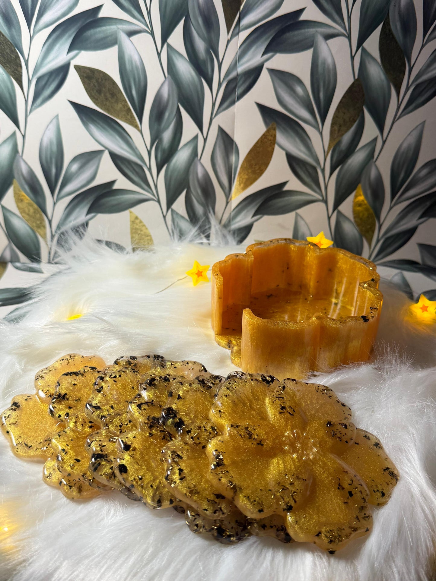 Gold Floral Resin Handmade Flower Coaster Set, Luxury Drink Coasters, Resin Home Decor