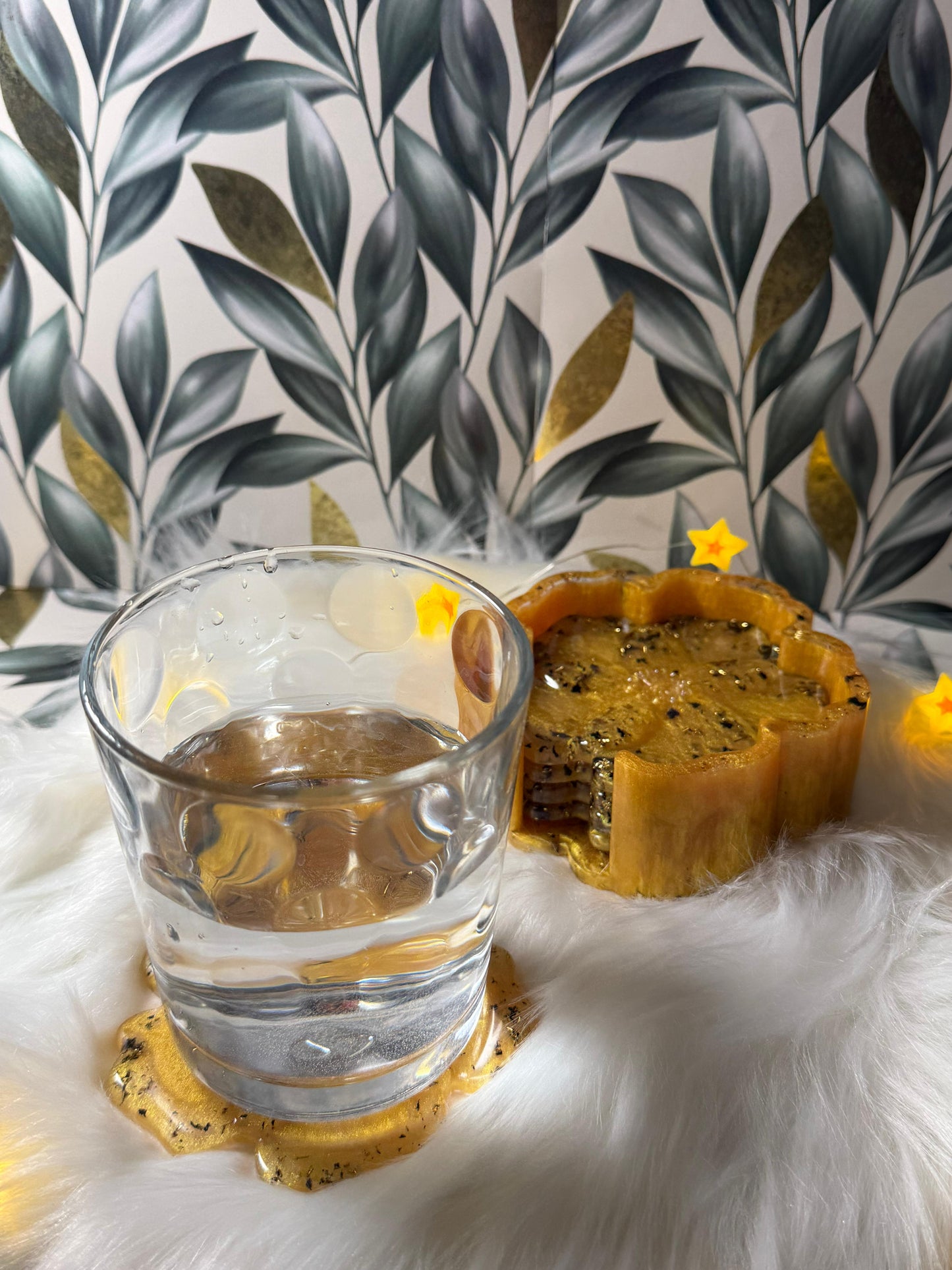 Gold Floral Resin Handmade Flower Coaster Set, Luxury Drink Coasters, Resin Home Decor