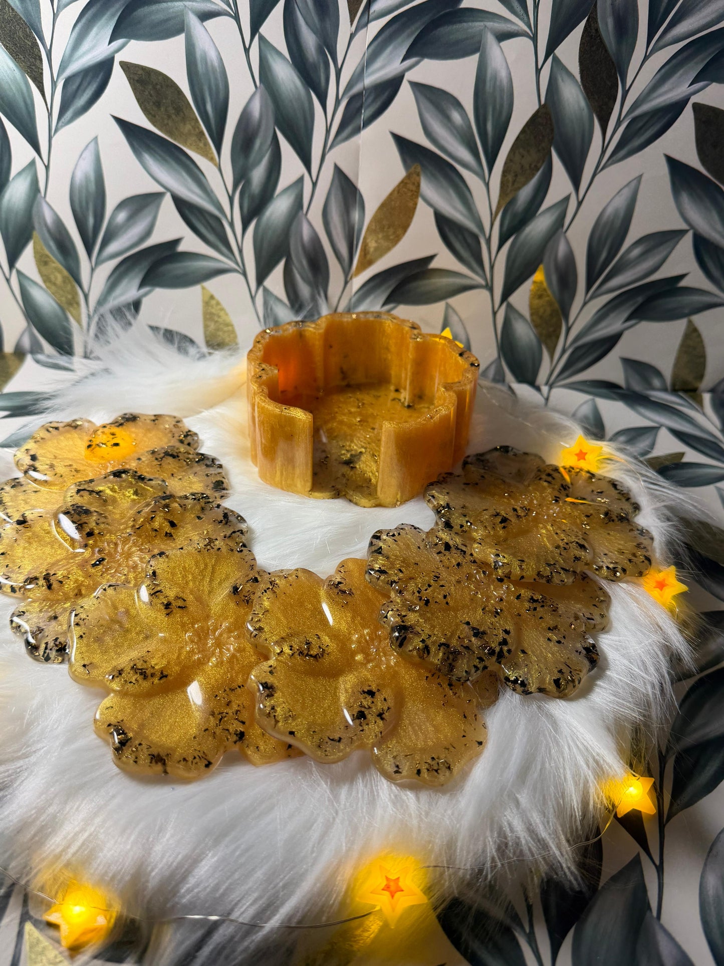 Gold Floral Resin Handmade Flower Coaster Set, Luxury Drink Coasters, Resin Home Decor